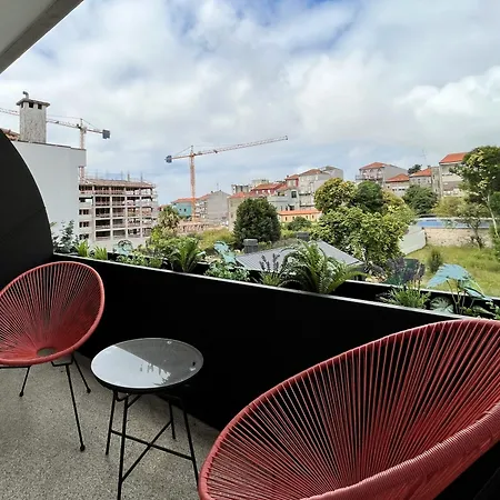 Nomad's Lux - Almada Apartamento Oporto