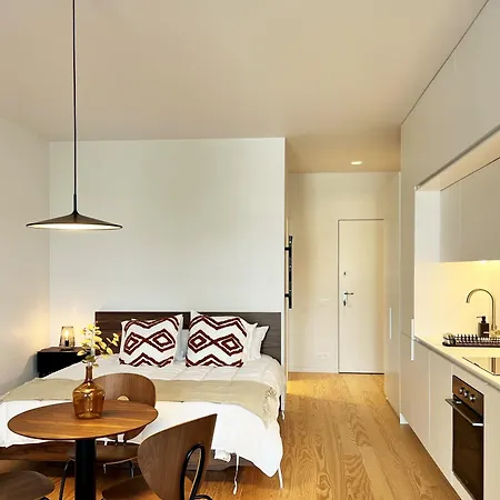 Nomad's Lux - Almada * Oporto