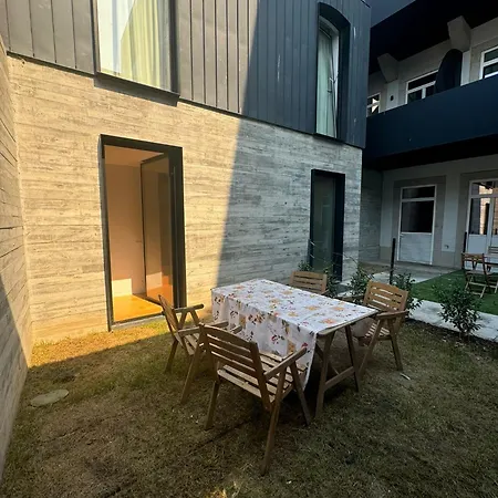 Nomad's Lux - Almada * Oporto