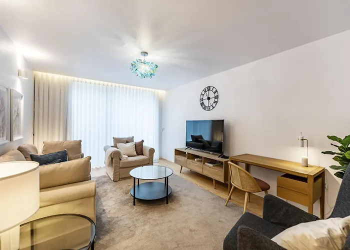 Nomad's Lux - Almada Oporto