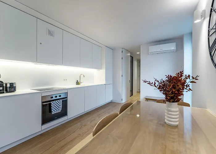 Nomad's Lux - Almada Lägenhet Oporto