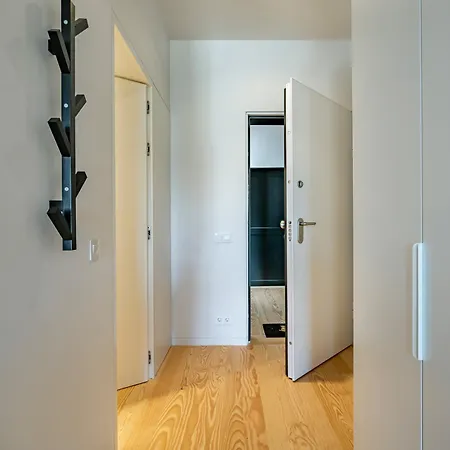 Nomad's Lux - Almada Apartment Porto