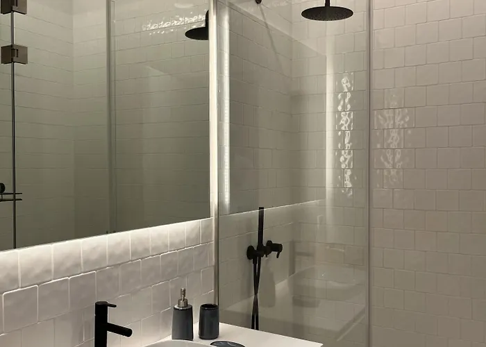 Nomad's Lux - Almada Lejlighed *