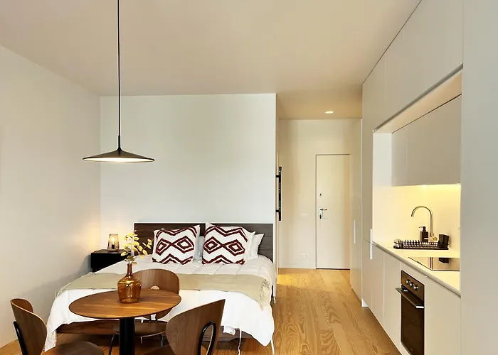 Nomad's Lux - Almada * Porto