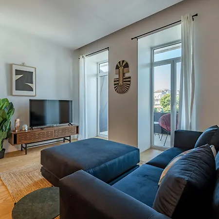 Apartment Nomad's Lux - Almada
