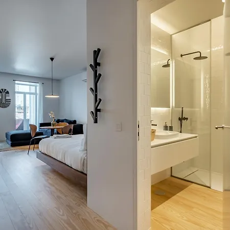 Nomad's Lux - Almada Apartment