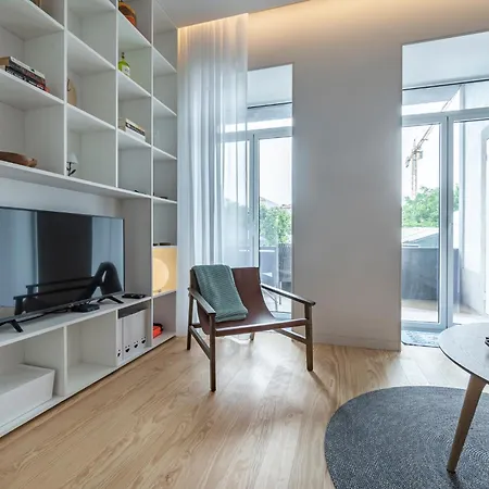 Apartment Nomad's Lux - Almada Porto